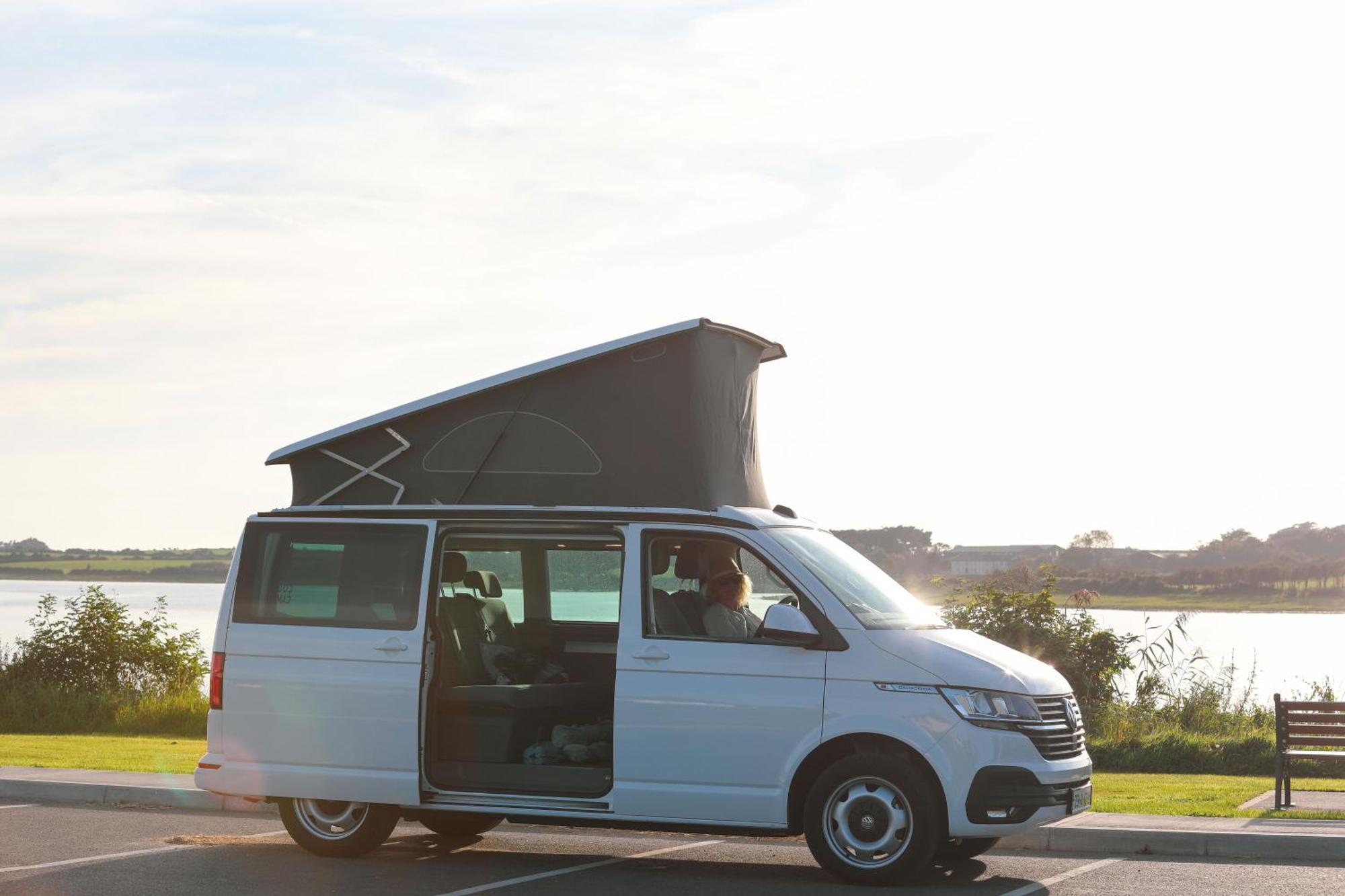 Cookies Campers Dublin - Small Campervan Eksteriør billede